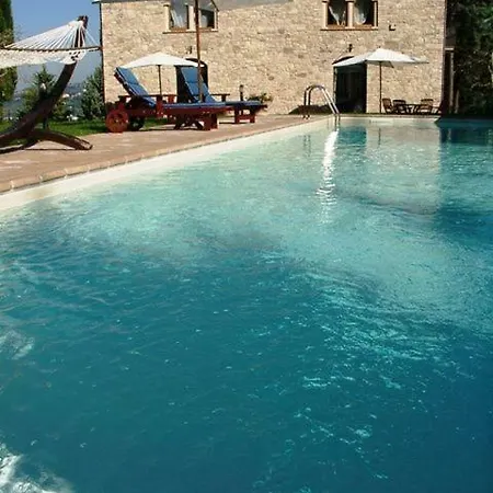 Lejlighed Perugia Sleeps 3 Air Con T241611